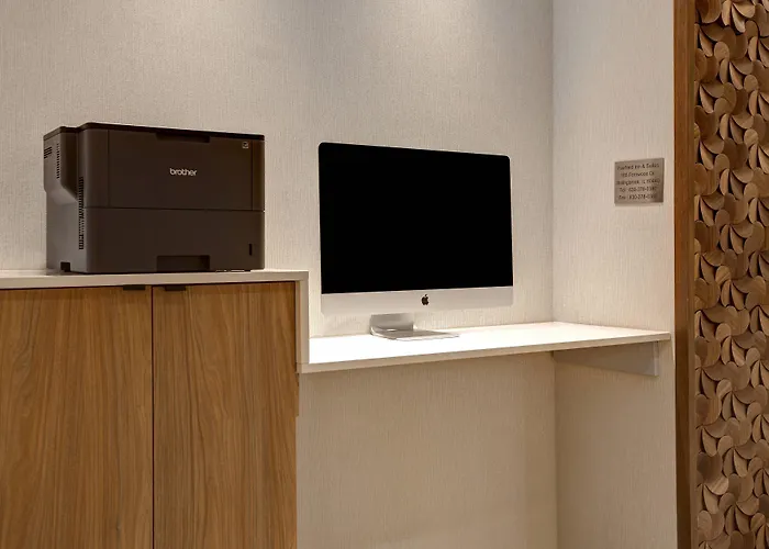 Fairfield & By Marriott Chicago 3*