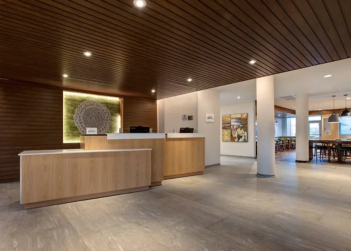 Hotel Fairfield & By Marriott Chicago
