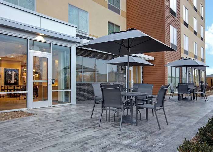 Hotel Fairfield & By Marriott Chicago 3*